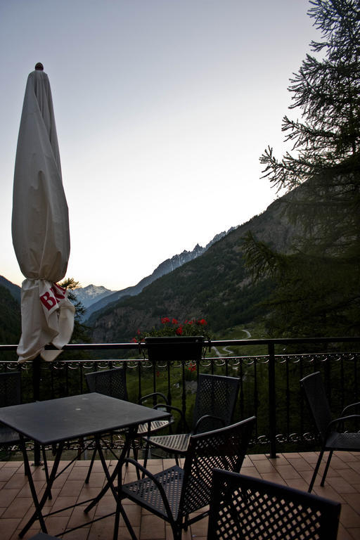 Locanda Lac Place Moulin Bionaz Esterno foto